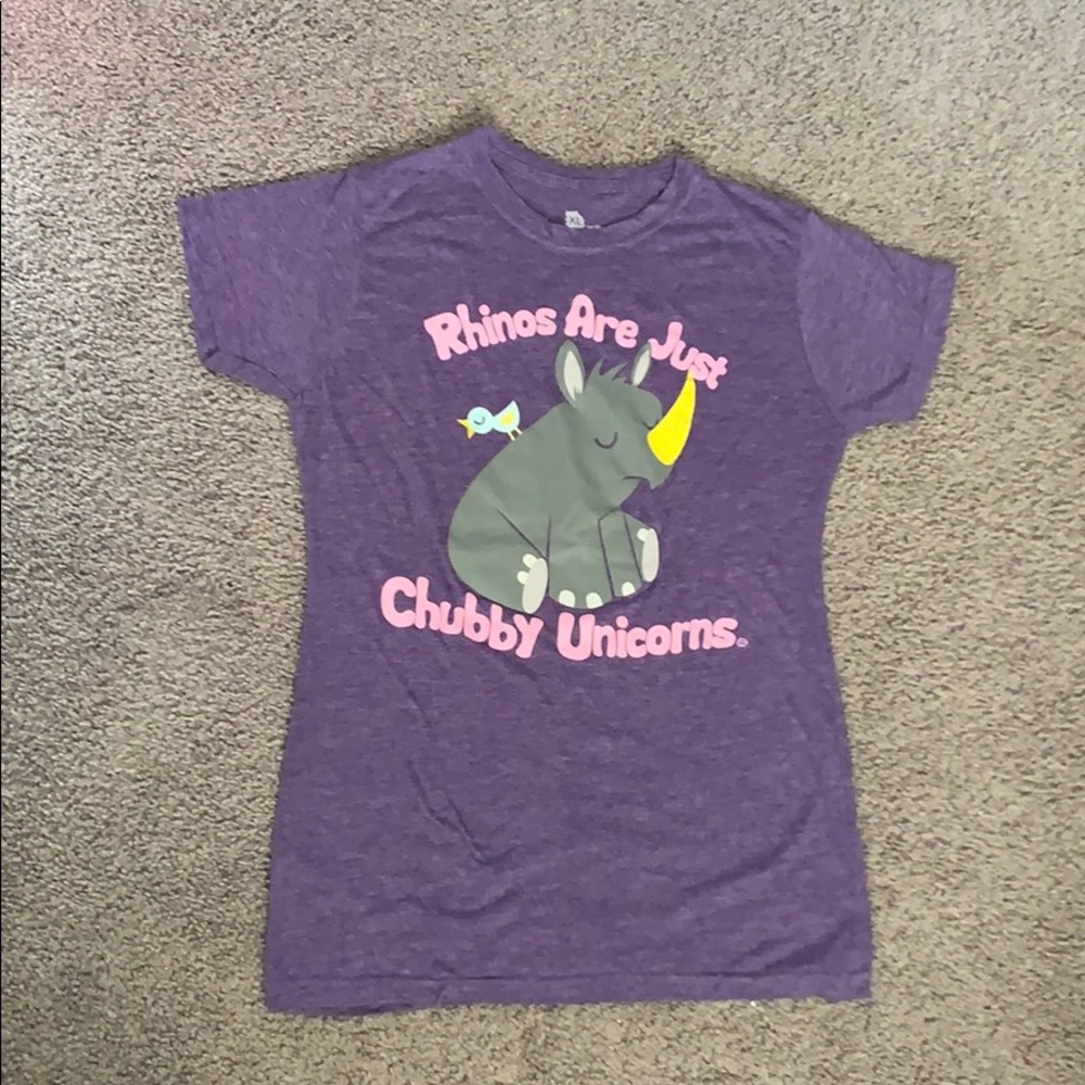 Disney’s animal kingdom shirt never used